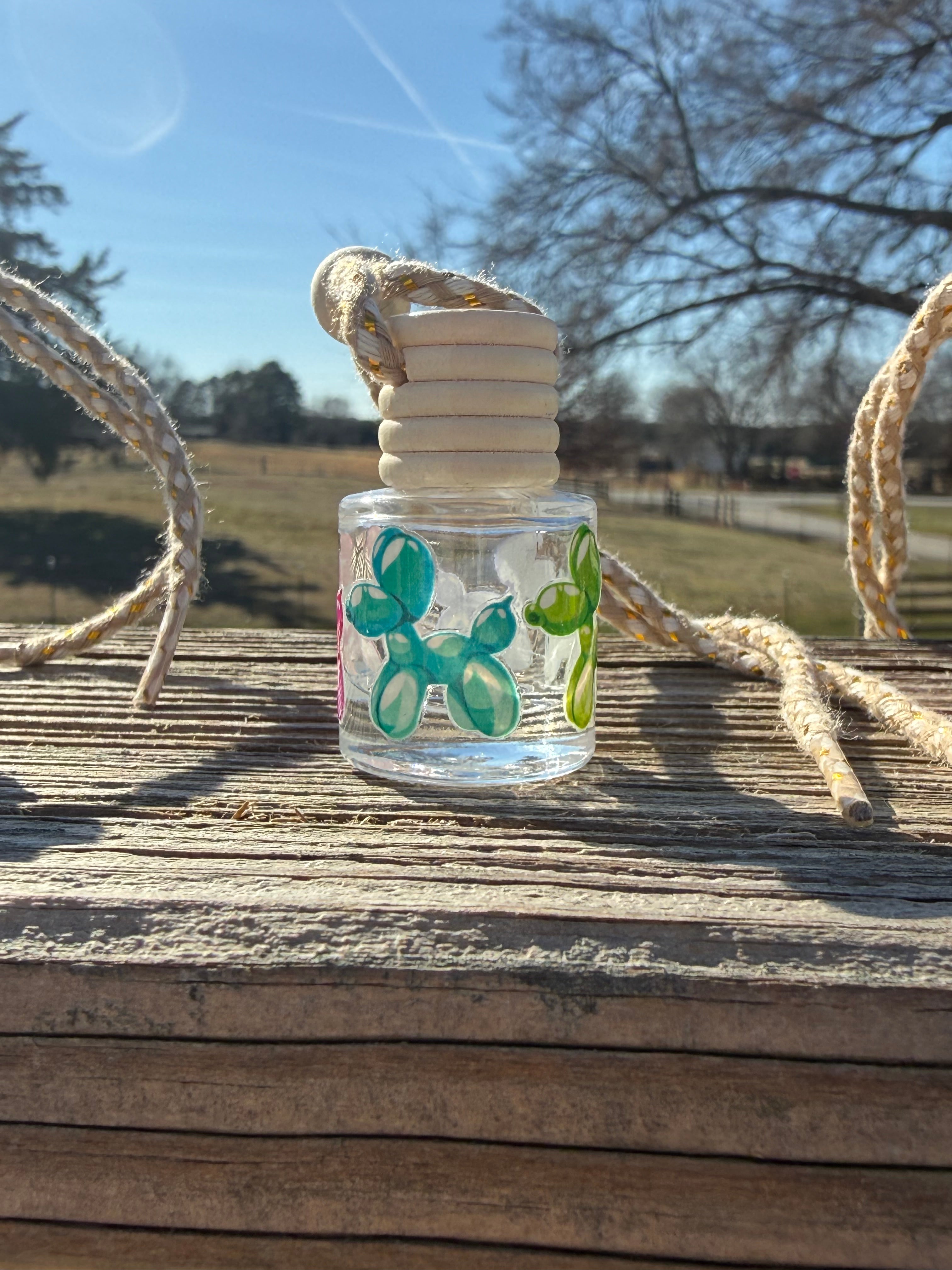 Diffuser Wrap: Balloon Dogs