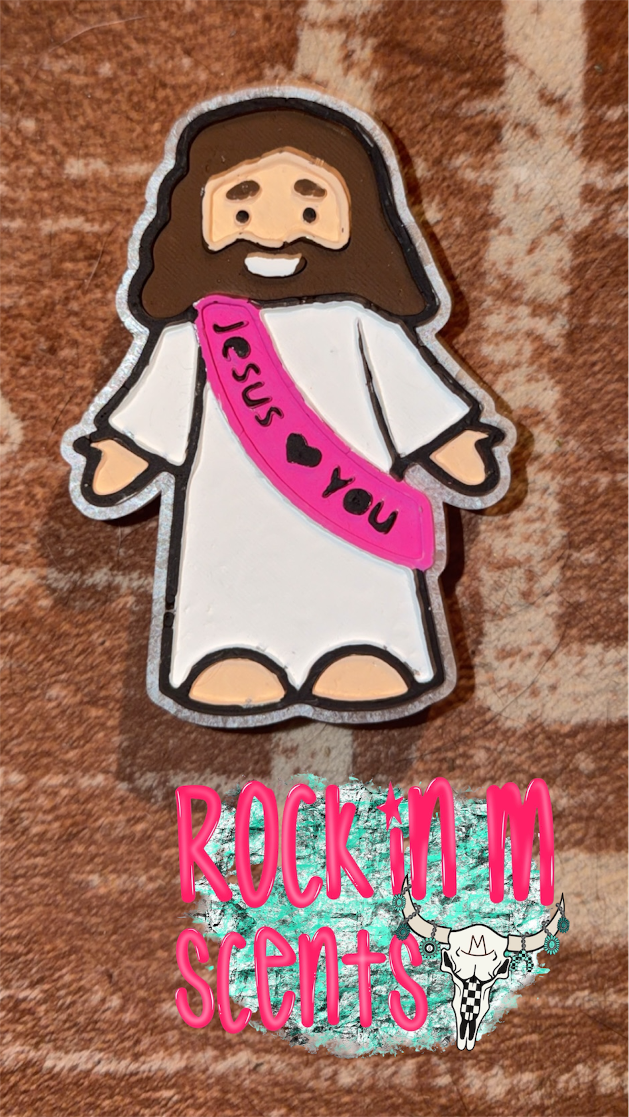 CUSTOM: Jesus Loves You